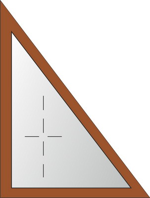 Глухое деревянное окно треугольной формы